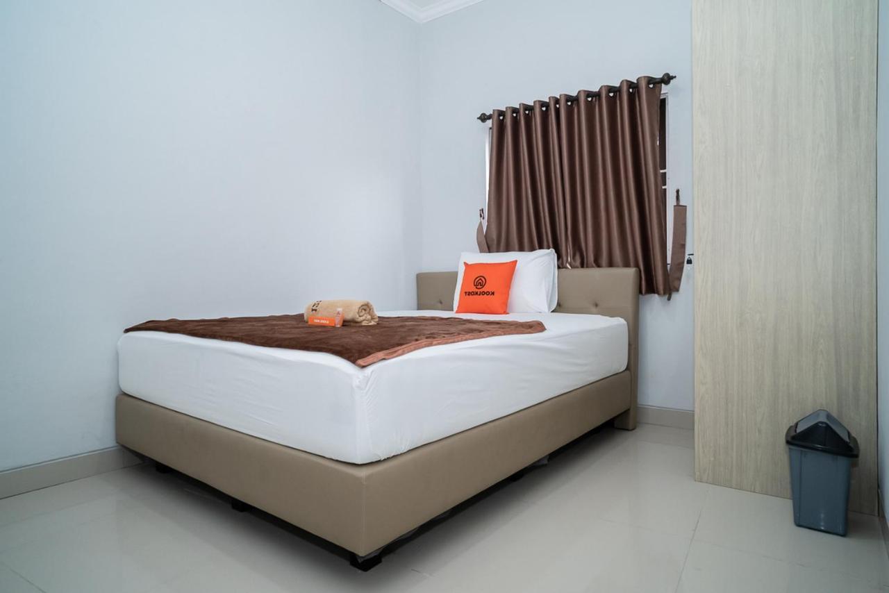 Hotel Koolkost Near Pasar Baru à Jakarta Extérieur photo